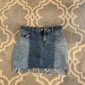 PacSun size 24 skirt!